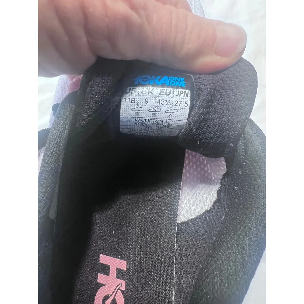 Hoka Clifton 10 Womens Running Shoes Lavender Pink Black 1162031 CTNS Size 11B